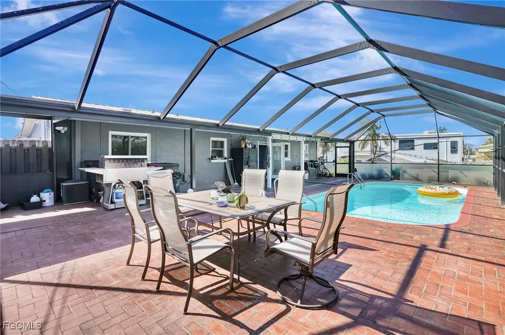 1473 Xavier Avenue Fort Myers FL 33919