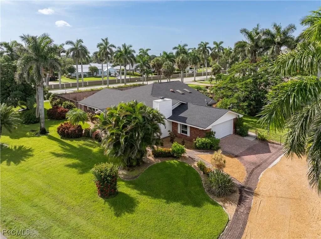 1334 Longwood Drive Fort Myers FL 33919