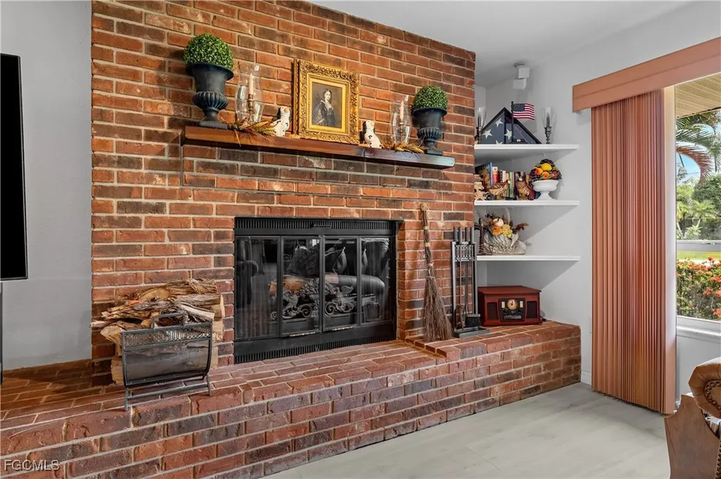 1334 Longwood Drive Fort Myers FL 33919