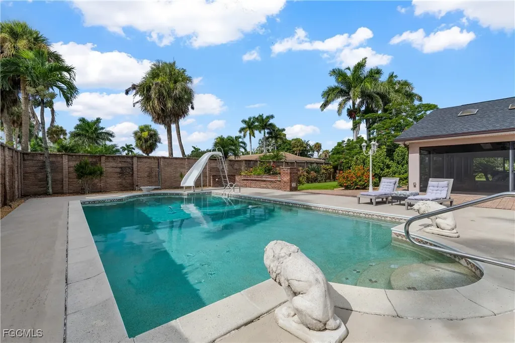 1334 Longwood Drive Fort Myers FL 33919