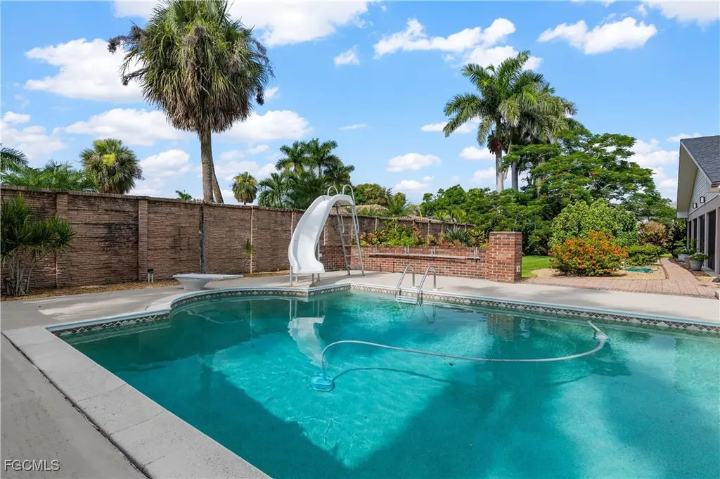 1334 Longwood Drive Fort Myers FL 33919