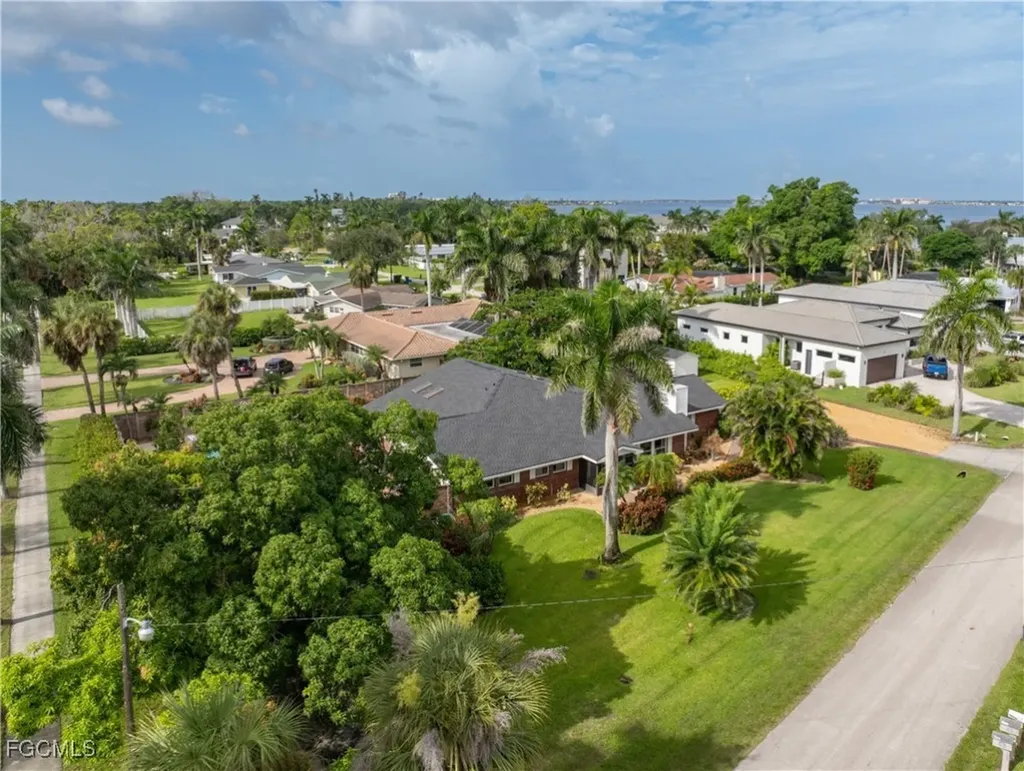 1334 Longwood Drive Fort Myers FL 33919