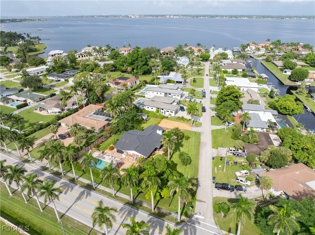 1334 Longwood Drive Fort Myers FL 33919