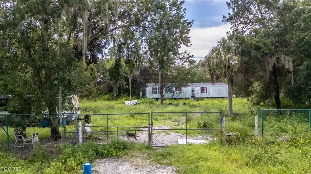 820 S Mayoral Street Clewiston FL 33440