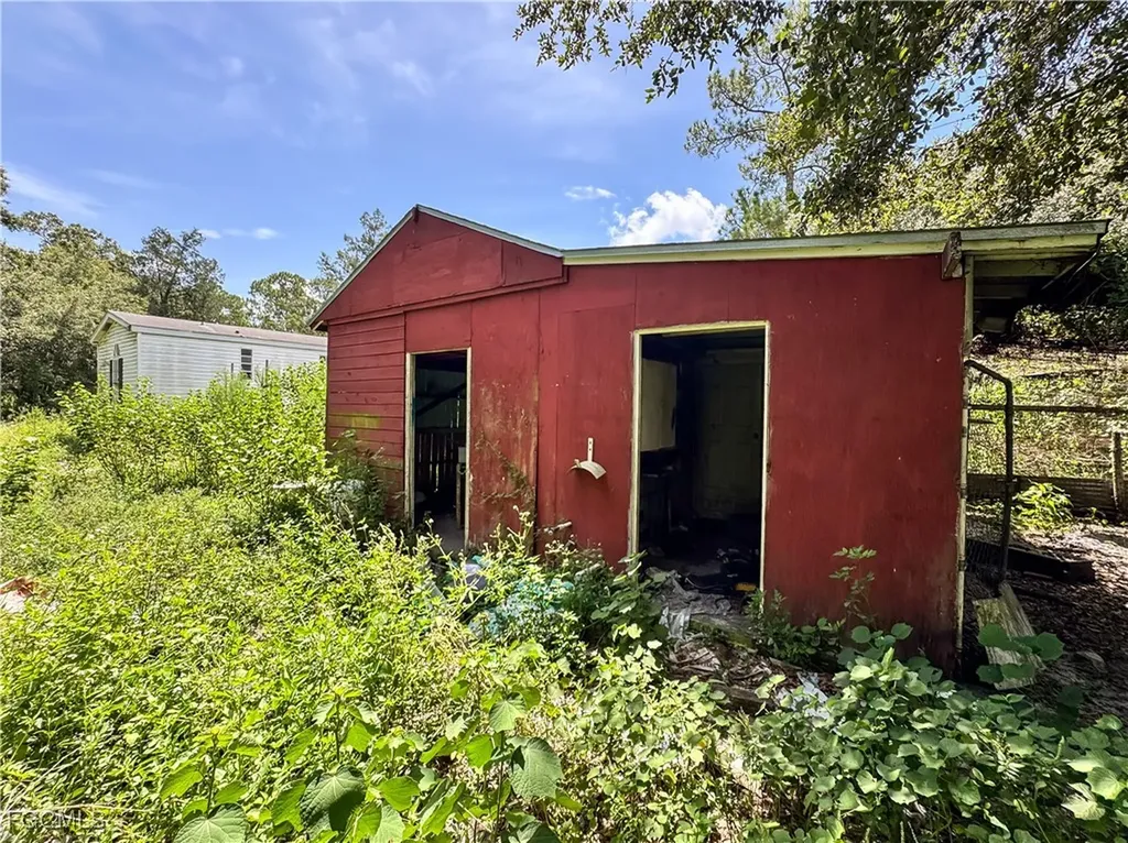 820 S Mayoral Street Clewiston FL 33440