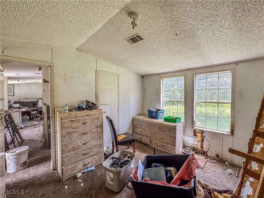 820 S Mayoral Street Clewiston FL 33440