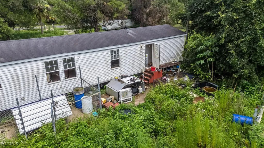 820 S Mayoral Street Clewiston FL 33440