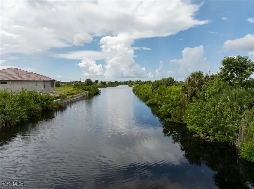 3925 Old Burnt Store Road N Cape Coral FL 33993