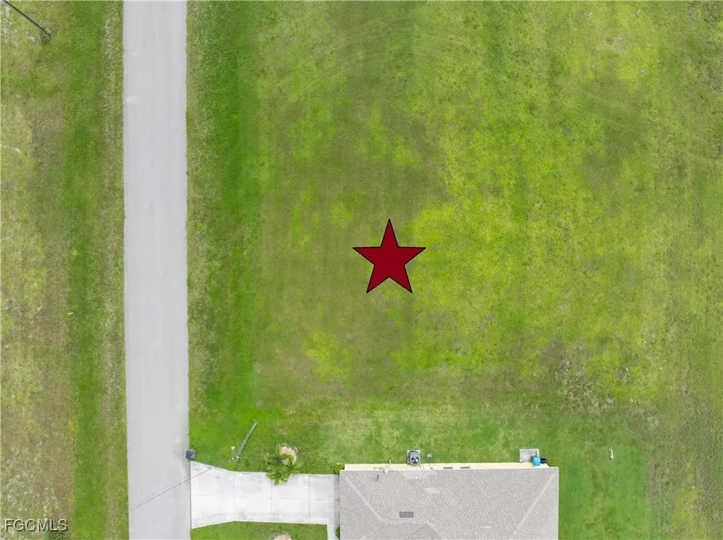 3914 NW 39th Street Cape Coral FL 33993