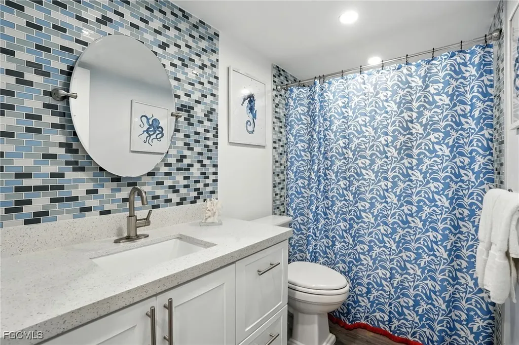 440 Seaview Court Marco Island FL 34145