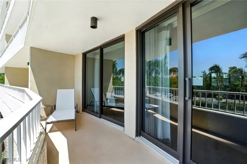 440 Seaview Court Marco Island FL 34145