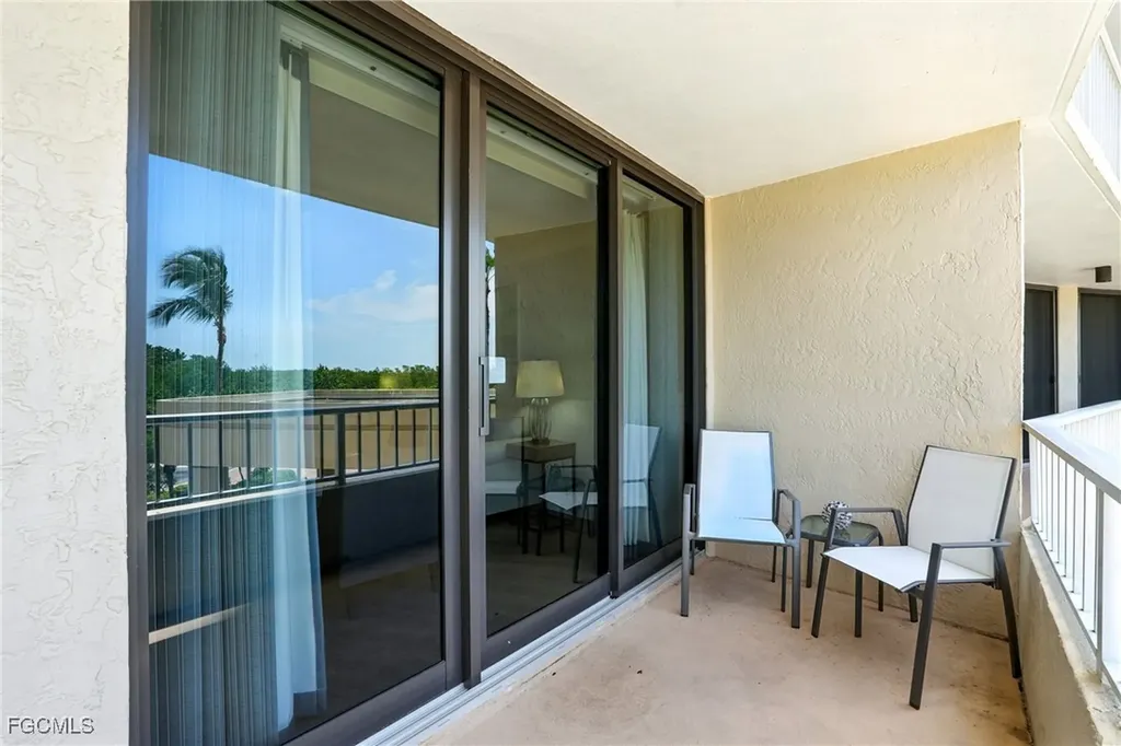 440 Seaview Court Marco Island FL 34145