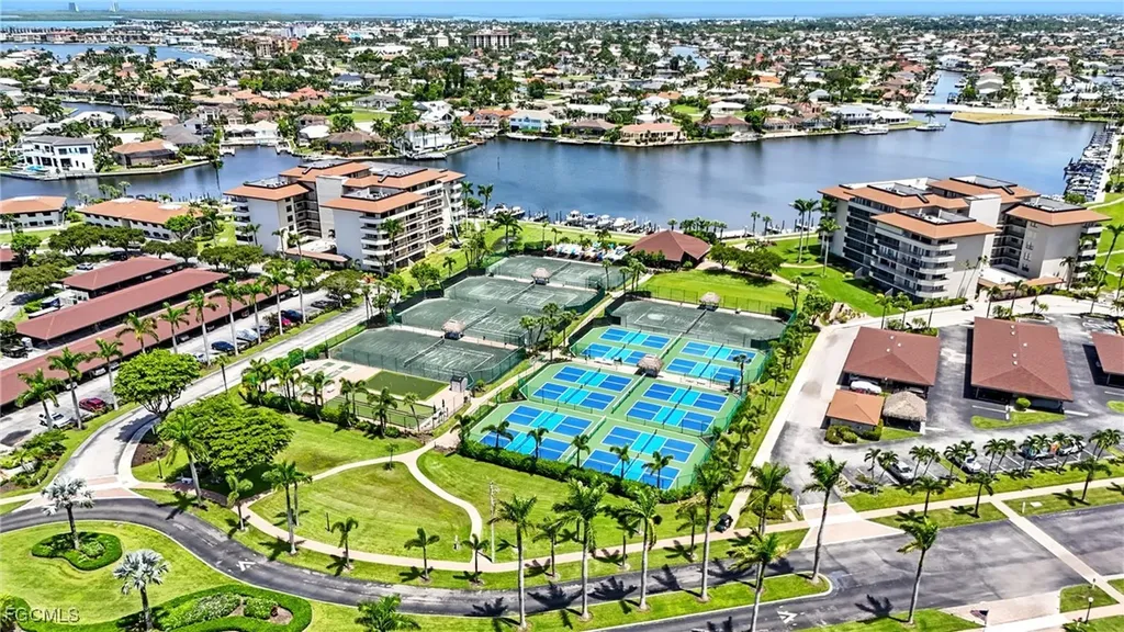 440 Seaview Court Marco Island FL 34145