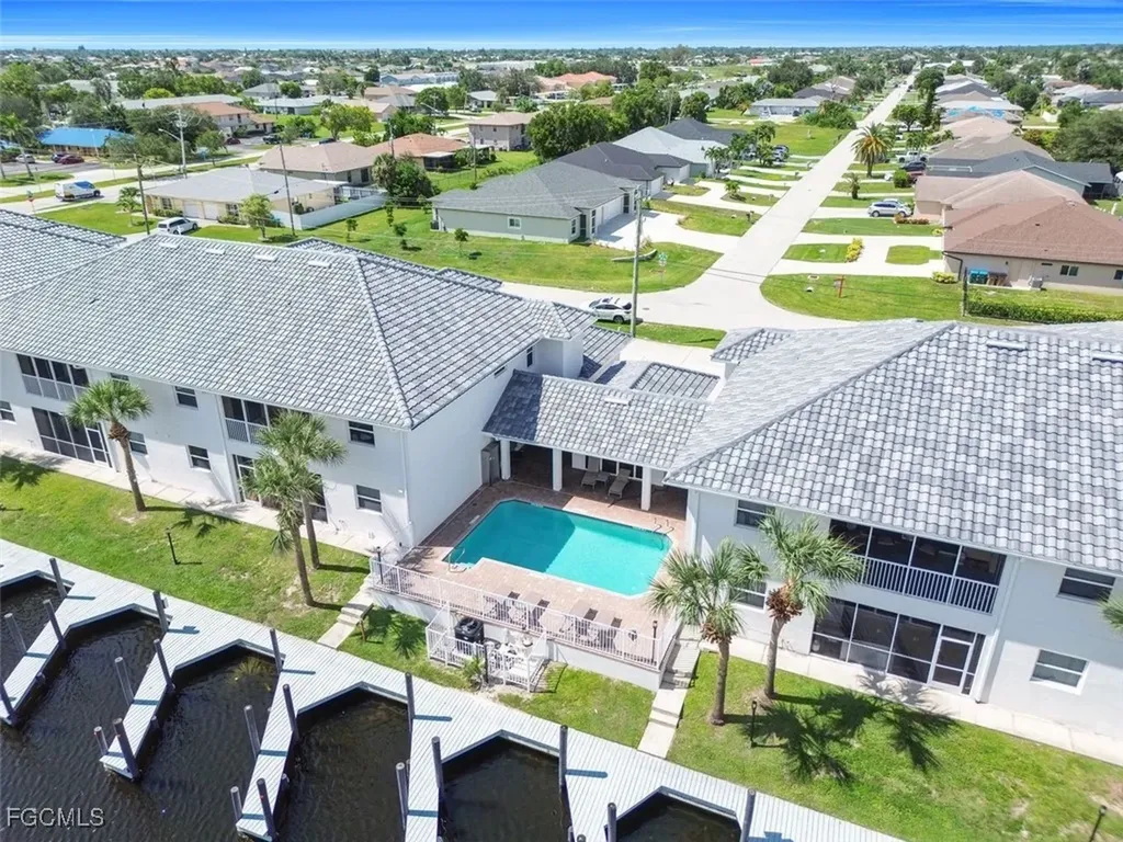 724 SW 47th Street Cape Coral FL 33914