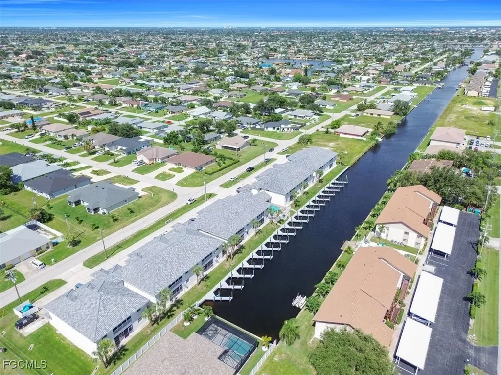 724 SW 47th Street Cape Coral FL 33914