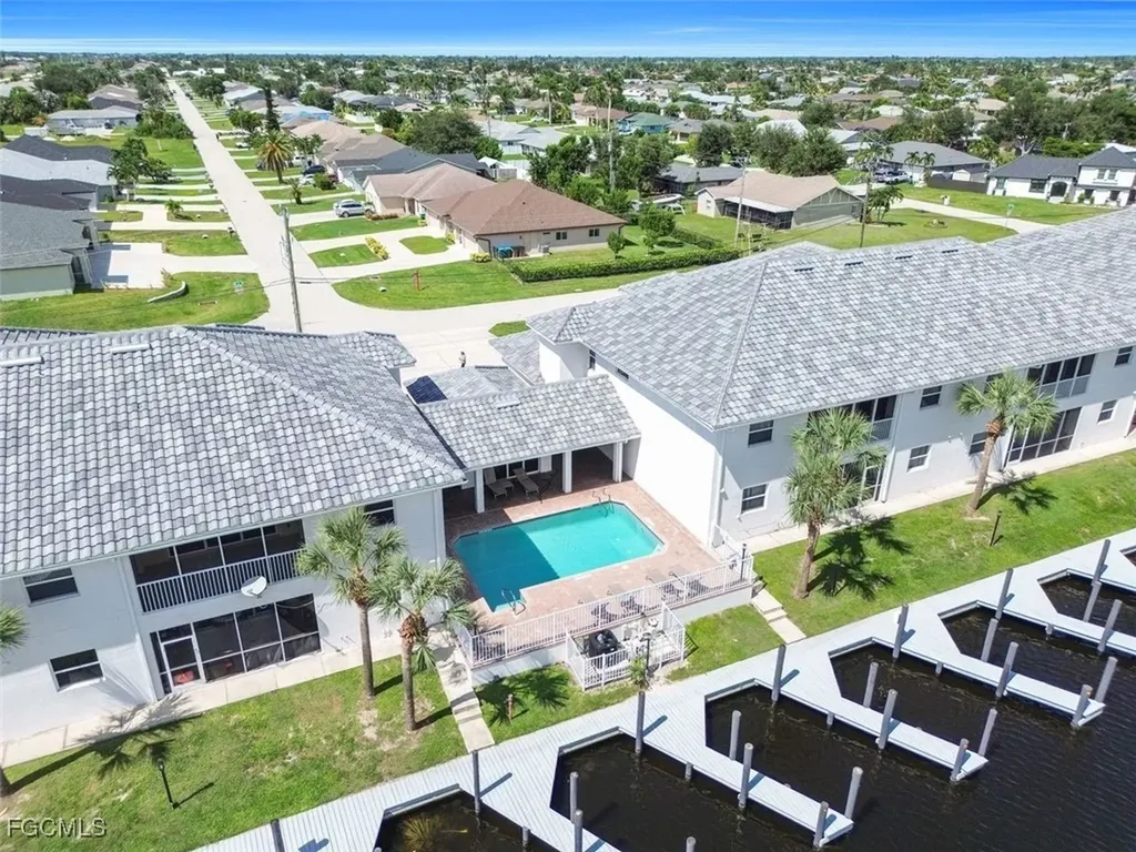 724 SW 47th Street Cape Coral FL 33914