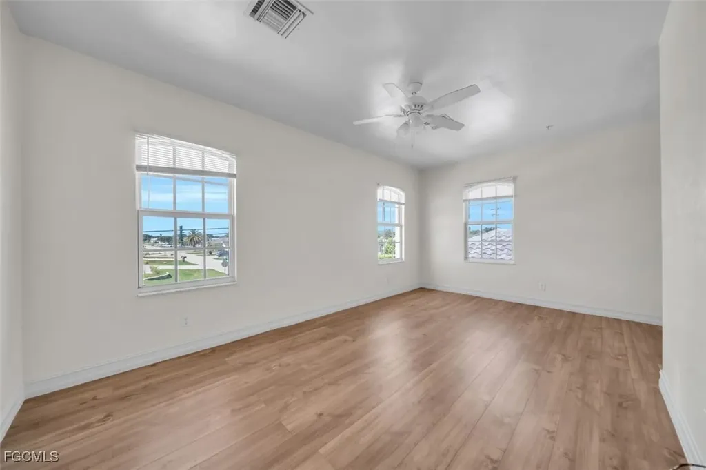 724 SW 47th Street Cape Coral FL 33914