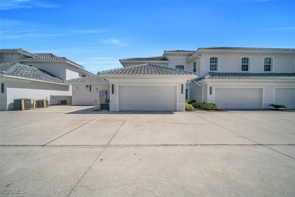 724 SW 47th Street Cape Coral FL 33914