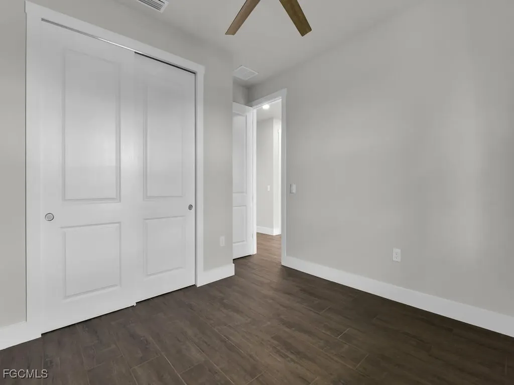 2530 NW 25th Place Cape Coral FL 33993