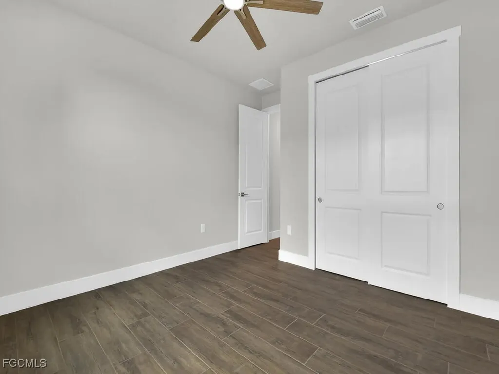 2530 NW 25th Place Cape Coral FL 33993