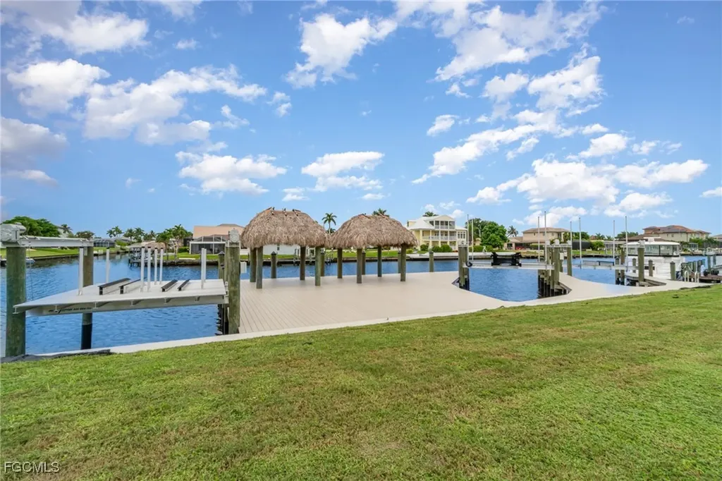 2208 SE 27th Street Cape Coral FL 33904