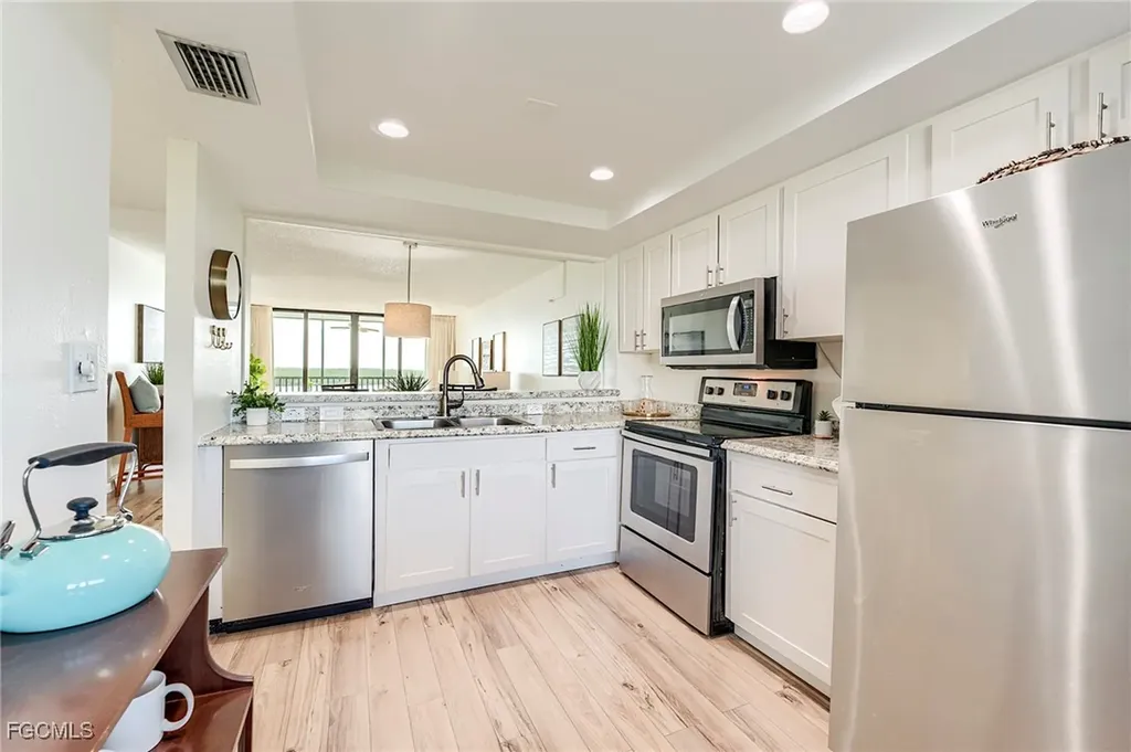 4253 Bay Beach Lane Fort Myers Beach FL 33931