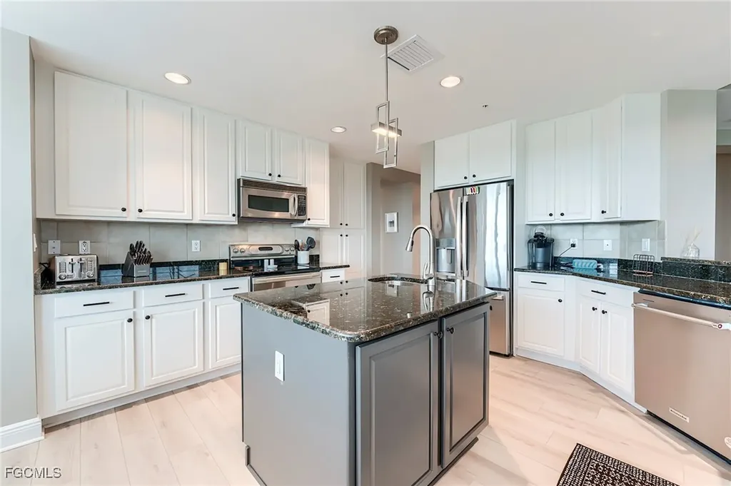 22604 Island Pines Way Fort Myers Beach FL 33931