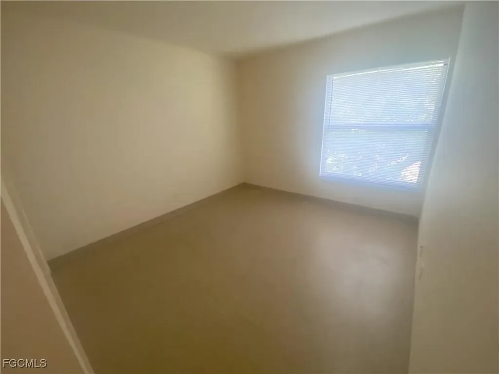 3555 Seminole Avenue Fort Myers FL 33916