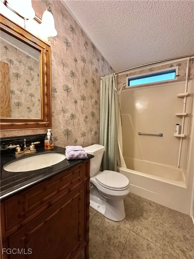 3165 Bunny Run Drive North Fort Myers FL 33917