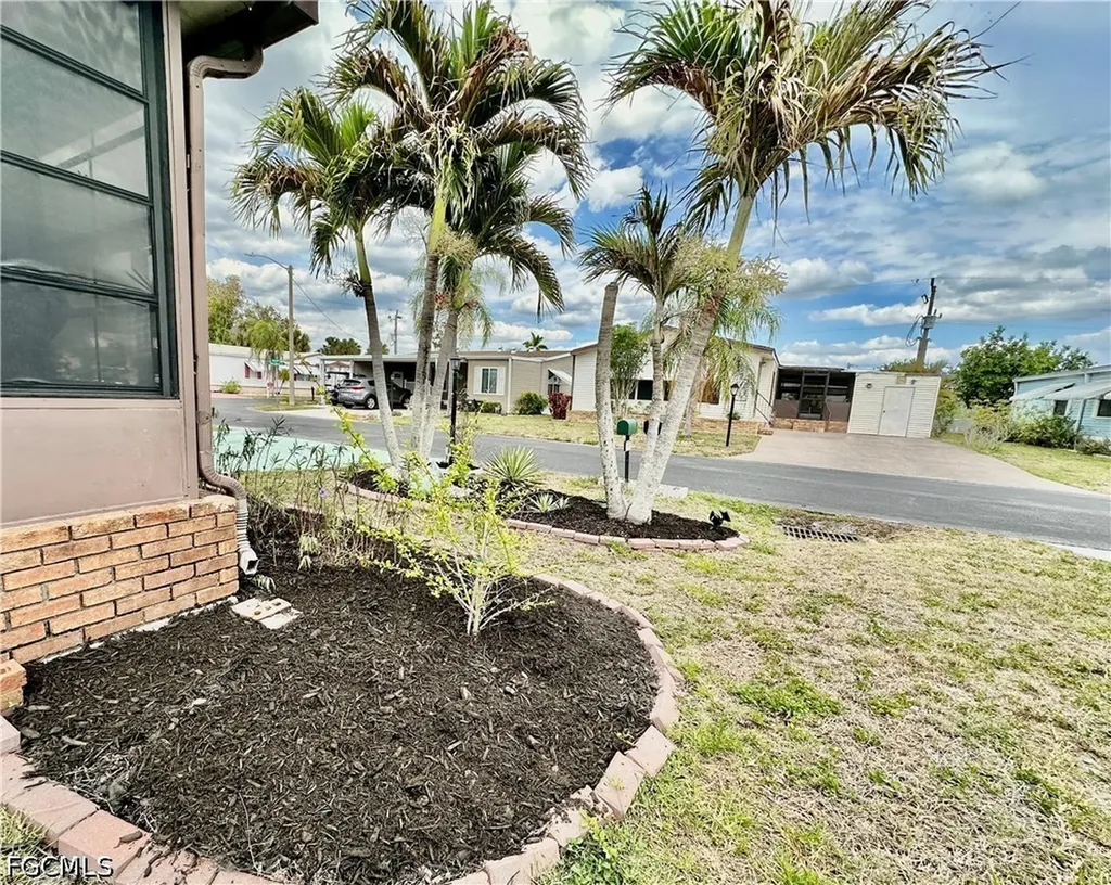 3165 Bunny Run Drive North Fort Myers FL 33917