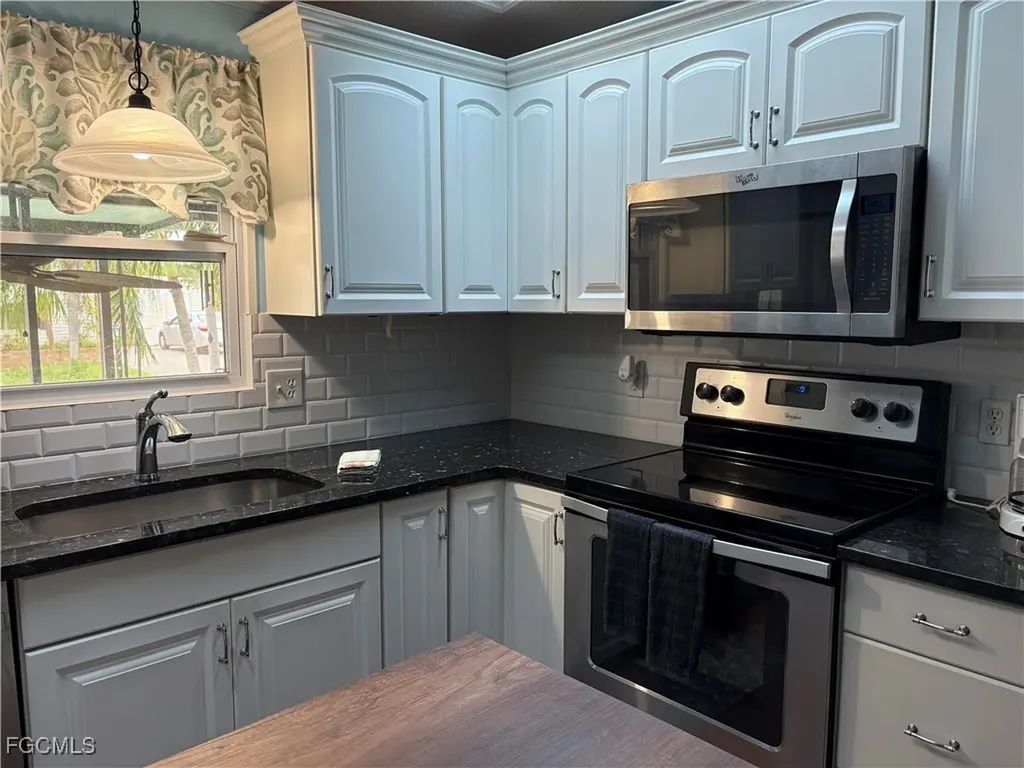 3165 Bunny Run Drive North Fort Myers FL 33917