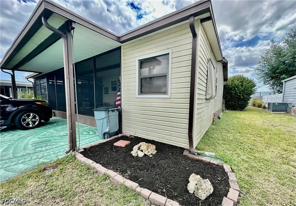 3165 Bunny Run Drive North Fort Myers FL 33917