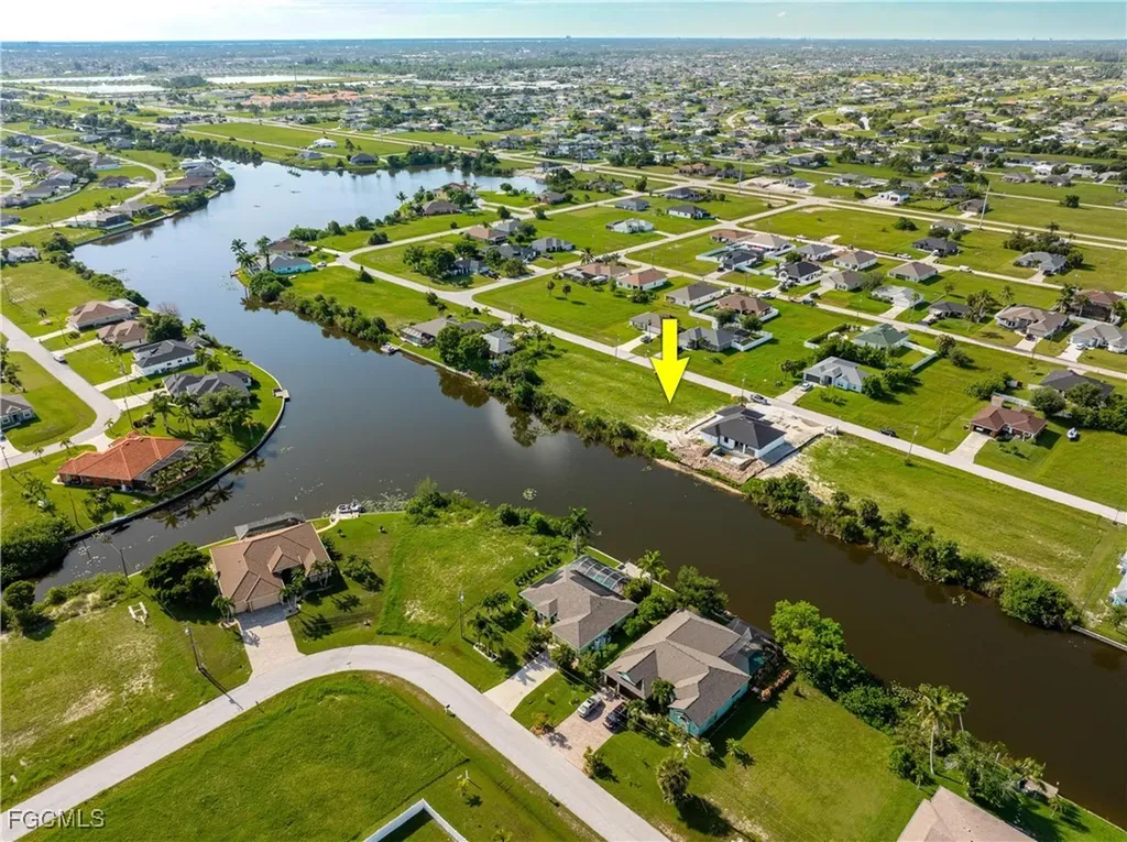 2021 NW 9th Terrace Cape Coral FL 33993