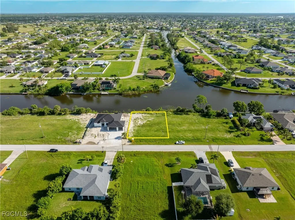 2021 NW 9th Terrace Cape Coral FL 33993
