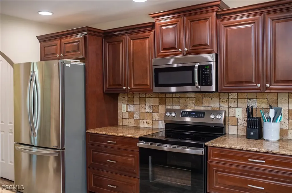 17183 Plantation Drive Fort Myers FL 33967