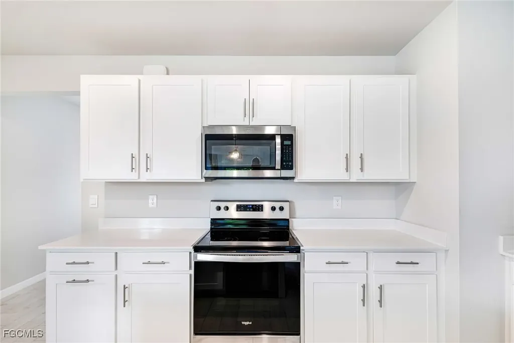 2788 Star Coral Drive North Fort Myers FL 33903