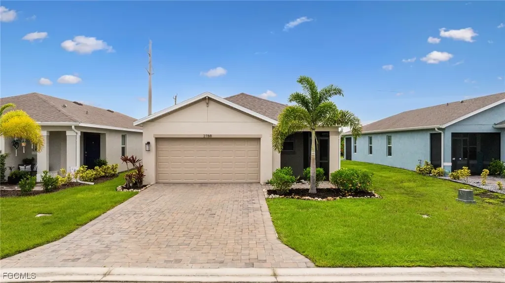 2788 Star Coral Drive North Fort Myers FL 33903