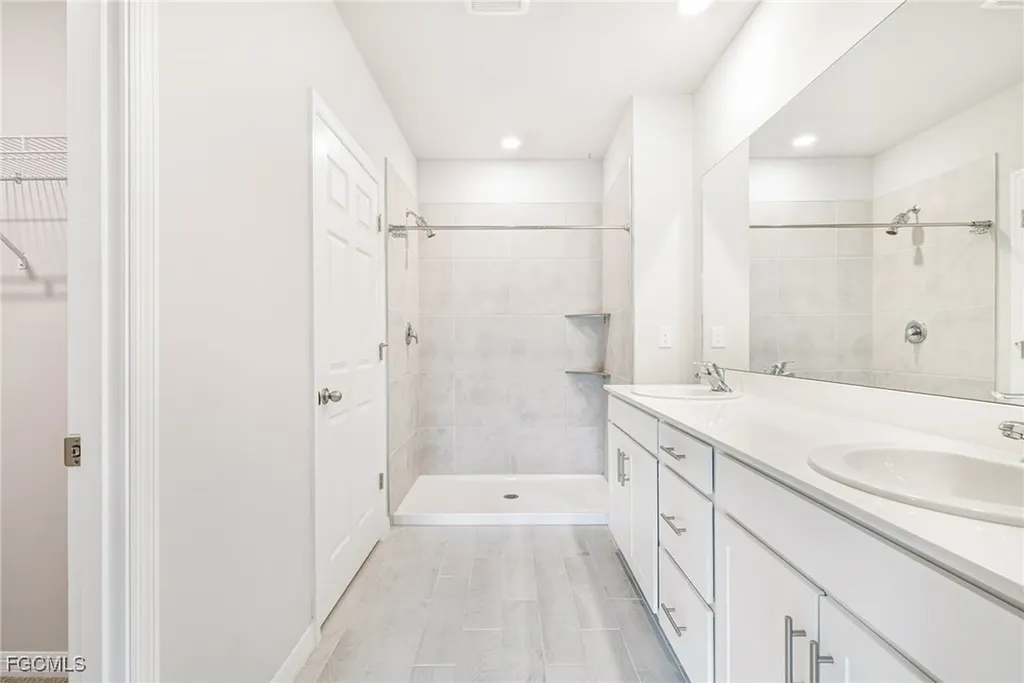 2788 Star Coral Drive North Fort Myers FL 33903