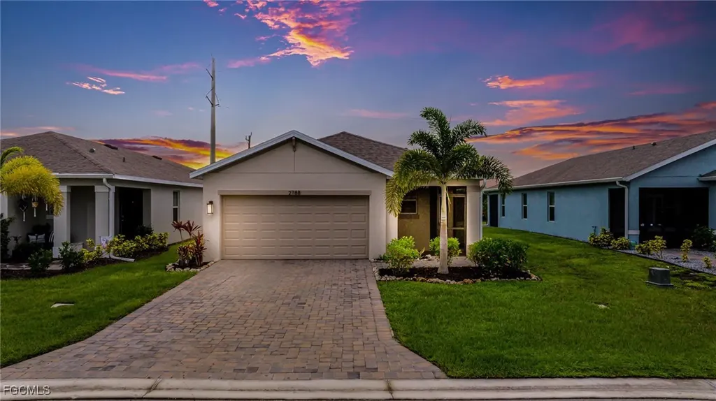 2788 Star Coral Drive North Fort Myers FL 33903