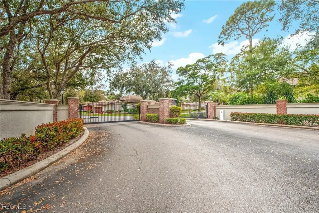 15600 Willow Oak Court Fort Myers FL 33912