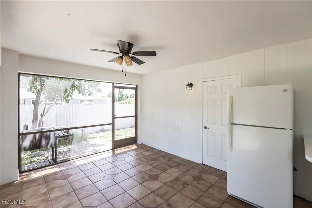 1717 NE 6th Terrace Cape Coral FL 33909