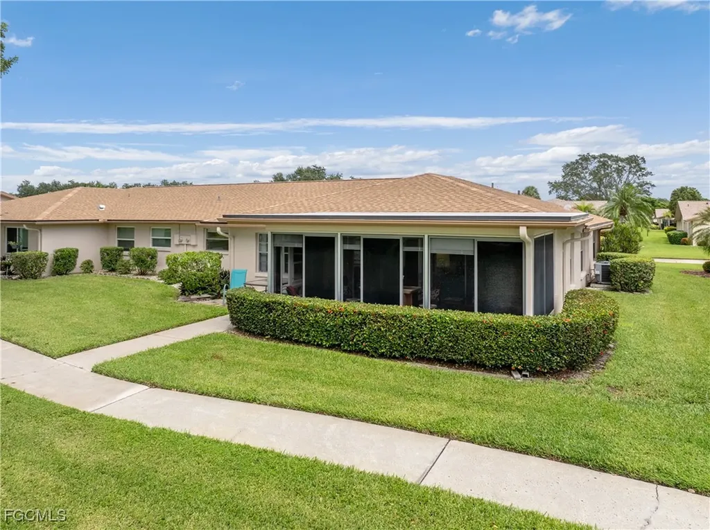 5685 Bolla Court Fort Myers FL 33919