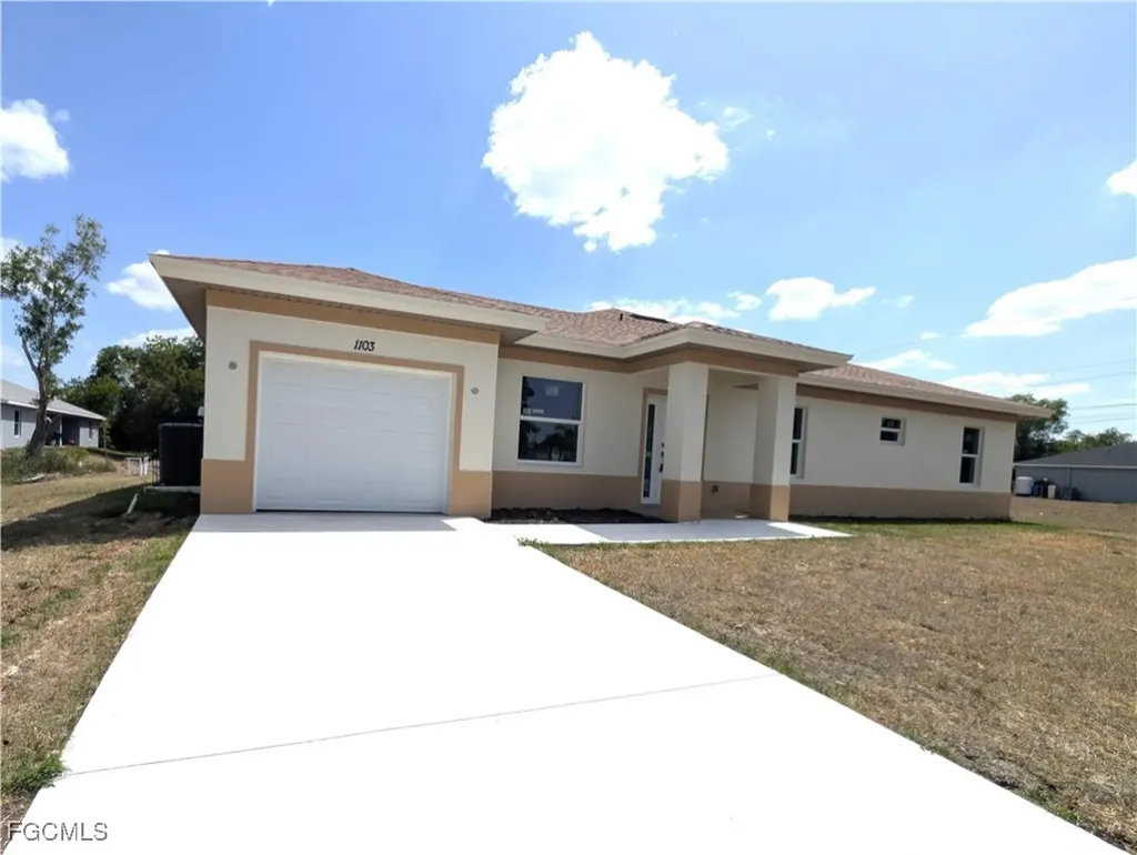 1103 Harold Avenue S Lehigh Acres FL 33973