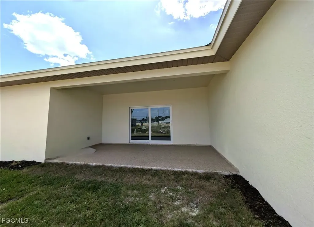 1103 Harold Avenue S Lehigh Acres FL 33973
