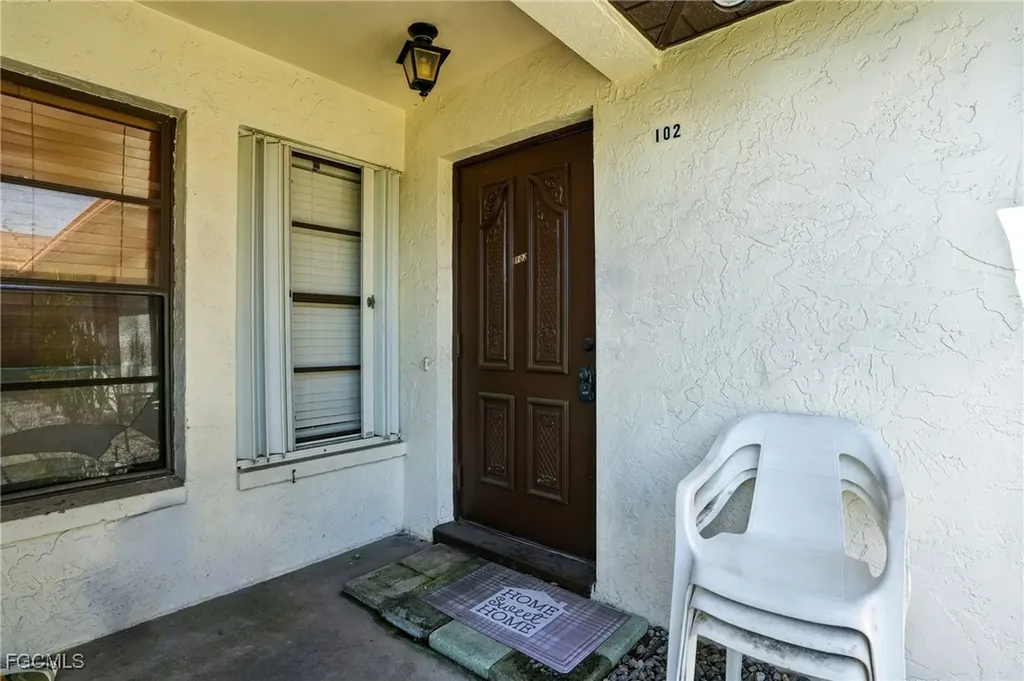 4508 Santa Barbara Boulevard Cape Coral FL 33914