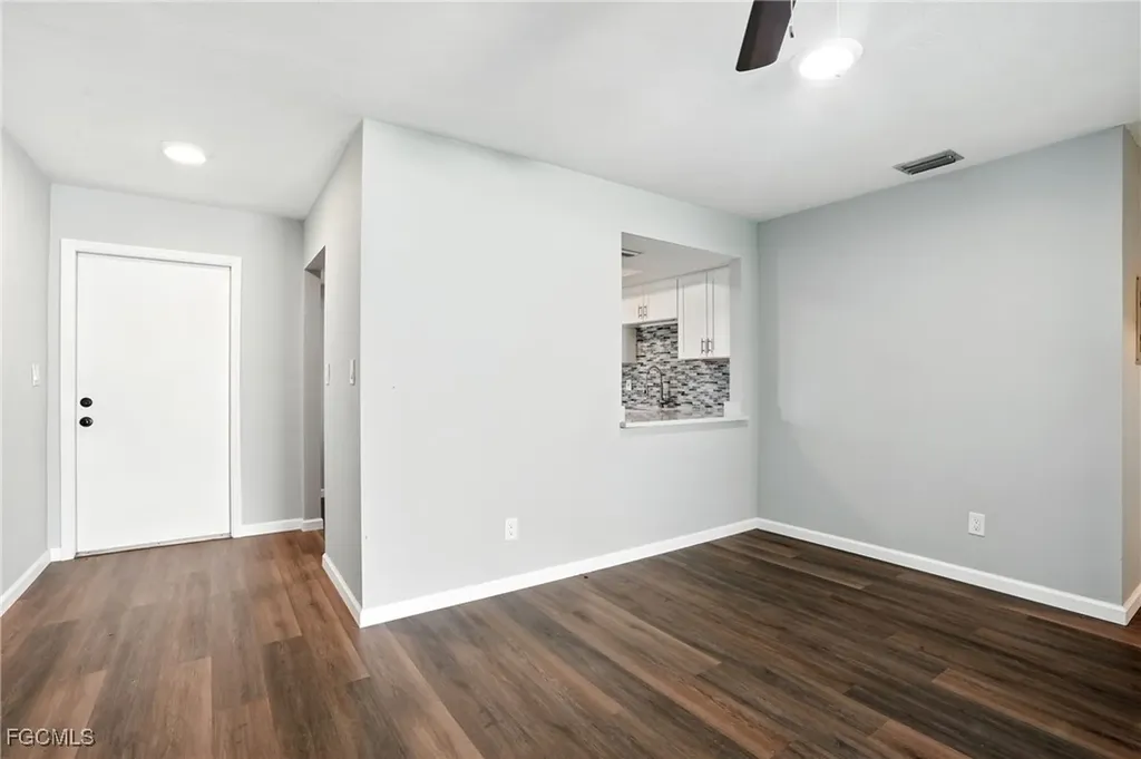 4508 Santa Barbara Boulevard Cape Coral FL 33914