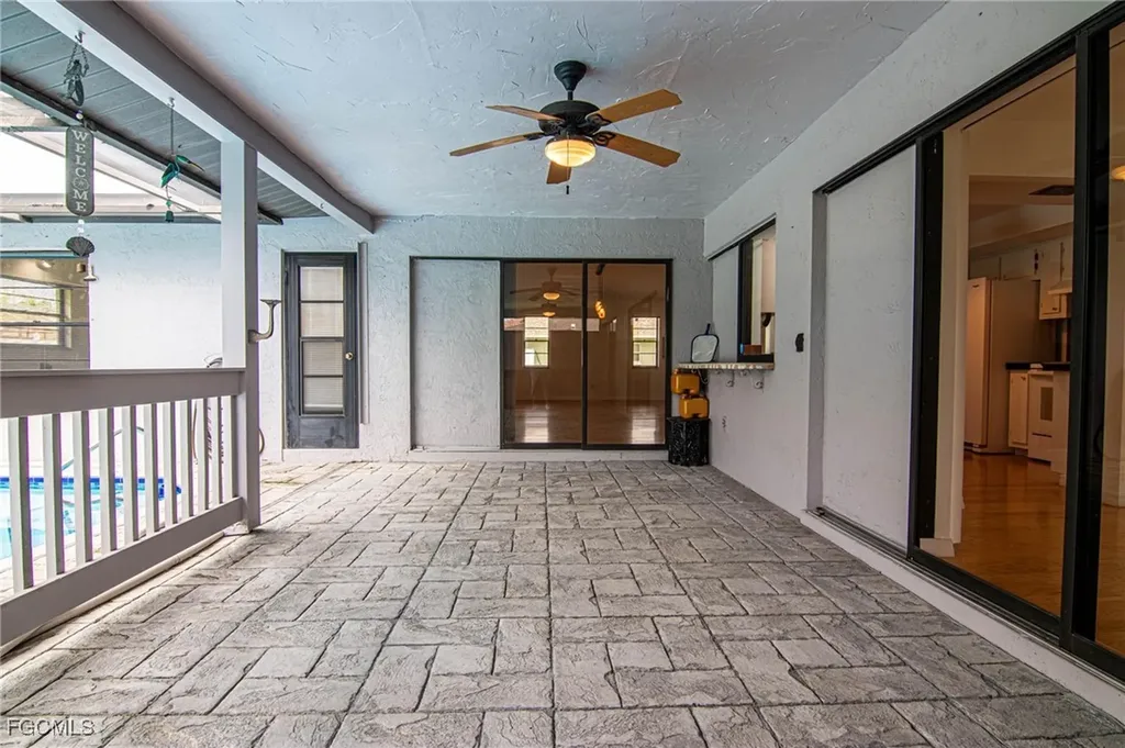 236 SE 20th Court Cape Coral FL 33990