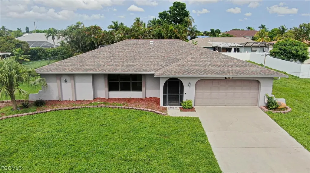 236 SE 20th Court Cape Coral FL 33990