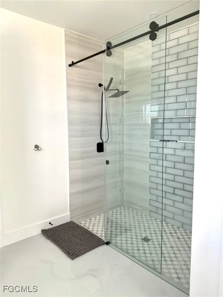 3307 NW 3rd Street Cape Coral FL 33993