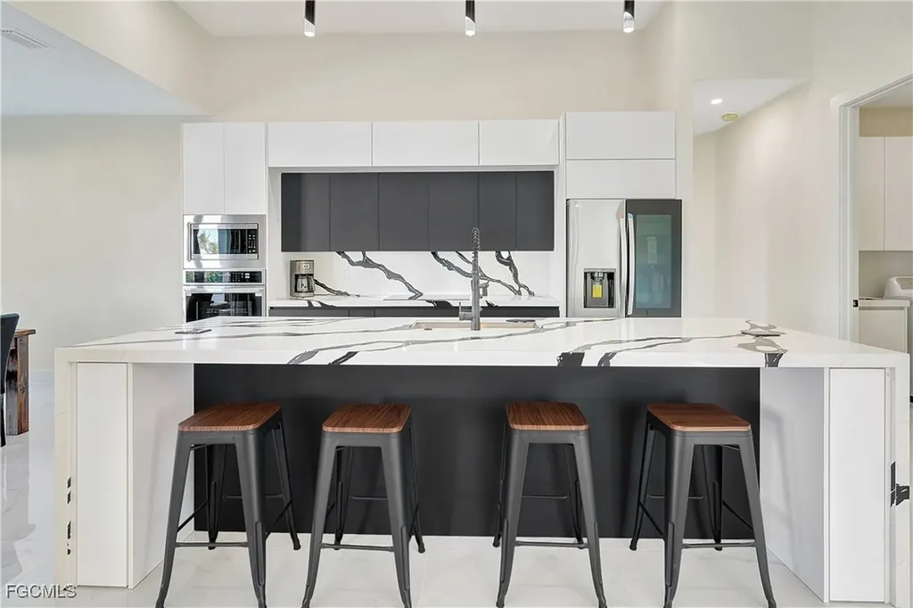 3307 NW 3rd Street Cape Coral FL 33993